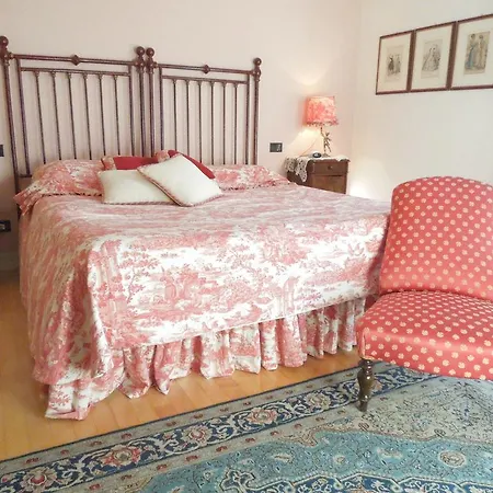 Olivia Bed & Breakfast *